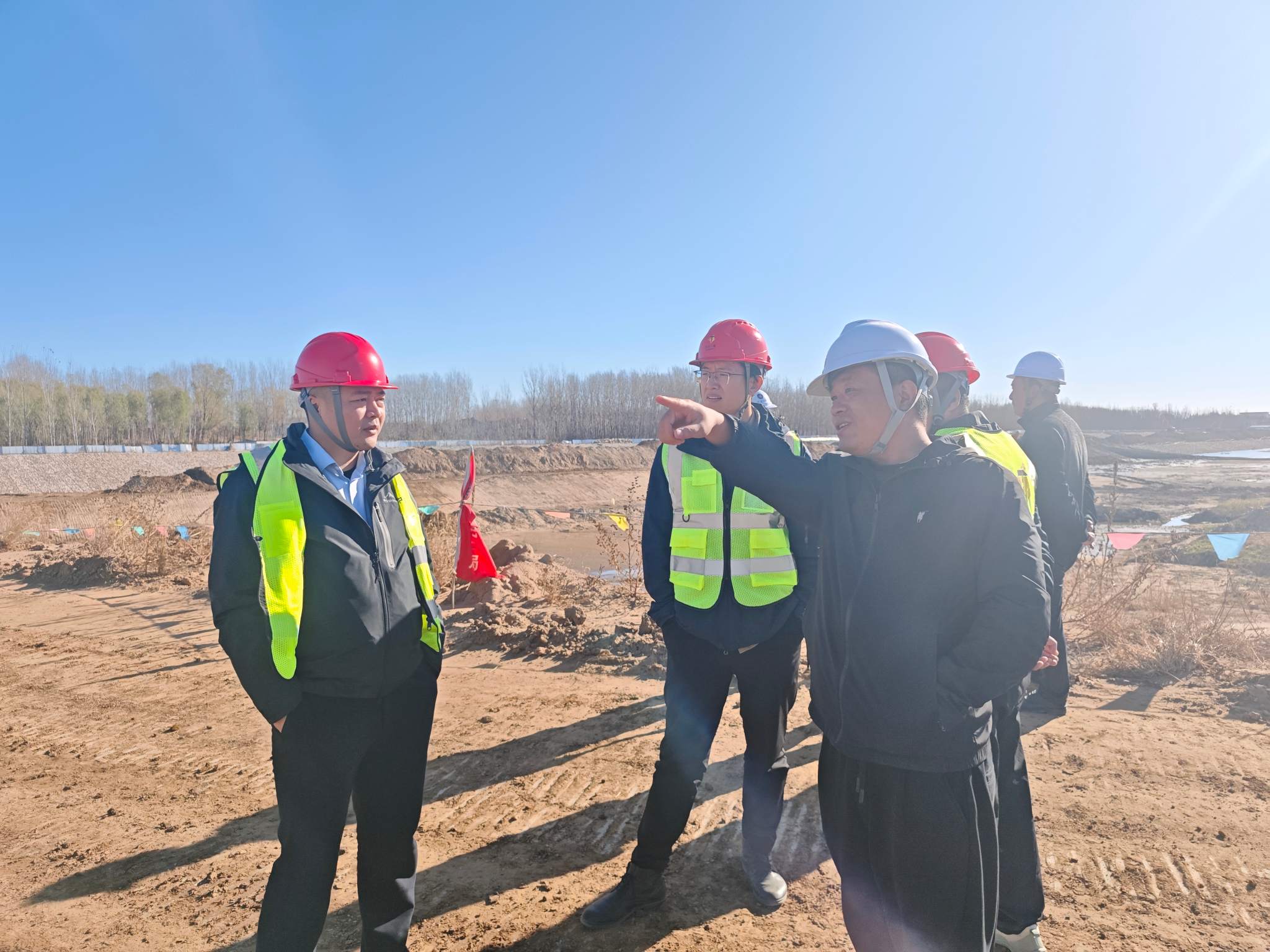 0e276a2233e044d520e16b39d822941(1)